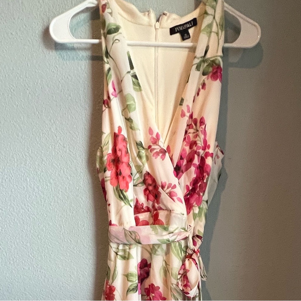 Roz & Ali Cream Floral Maxi Dress